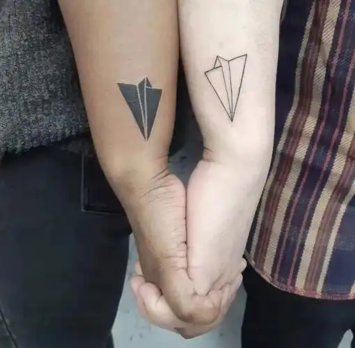 520连情侣纹身都没有凭什么说爱我