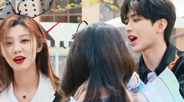 奔跑吧宋雨琦回归还有一熟悉女嘉宾空降美的蔡徐坤挪不开眼