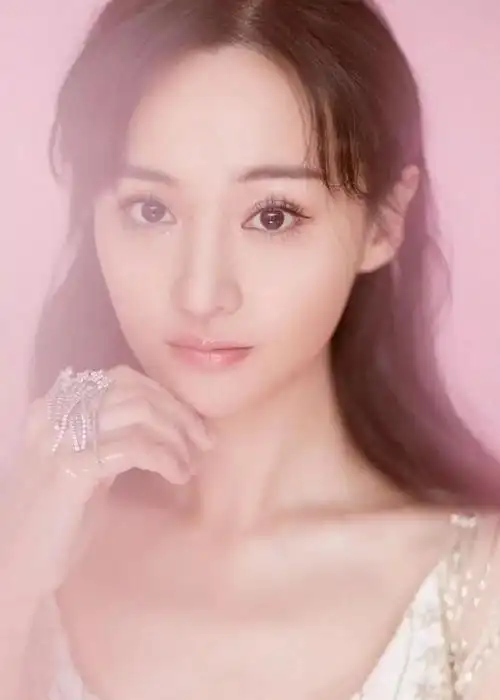 菱形脸的明星菱形大脸刘涛逆袭鹅蛋脸刘亦菲