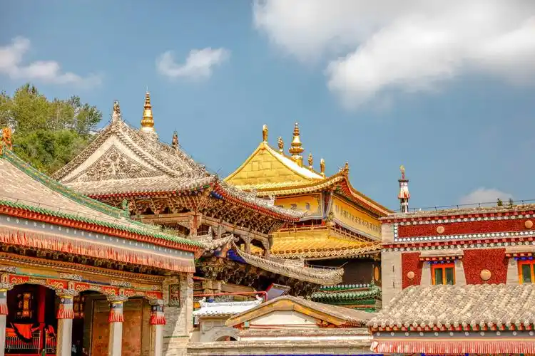 塔尔寺旅游景点——游遍中国