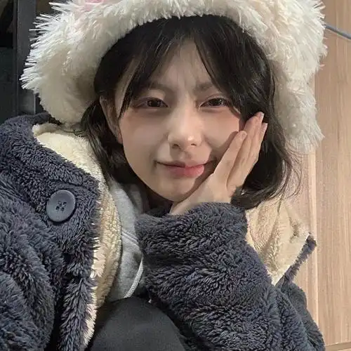 2021年超级甜美的女生头像