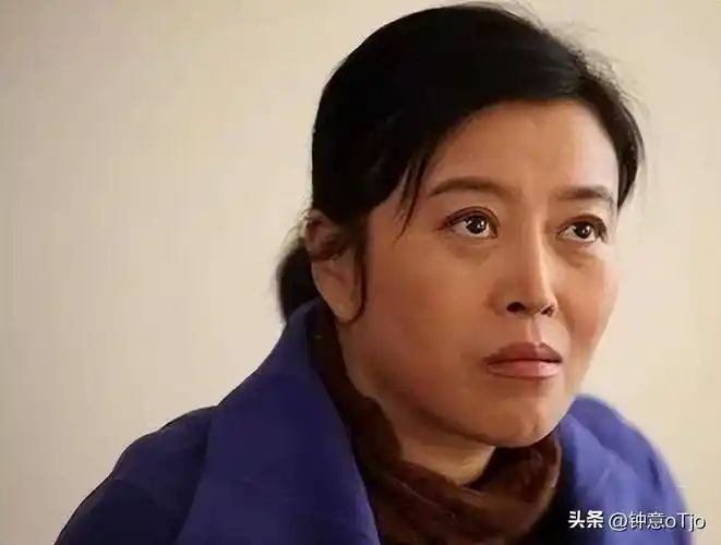 孙红雷前女友丁嘉丽,至今还是单身,表示最后悔的就是捧红孙红雷_经历