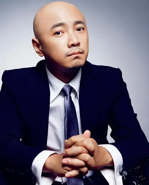 脱发之痛,中年危机,光头徐峥的坎坷之路