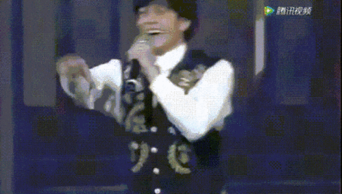 问题来了,怎么在胸口画个郭富城?