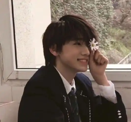 宋亚轩头像第四弹