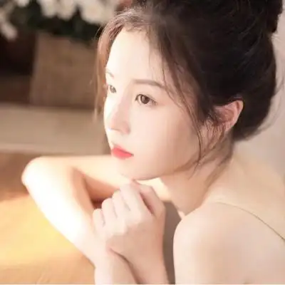 干净又好看的气质头像高清温柔干净的女生头像真人图片