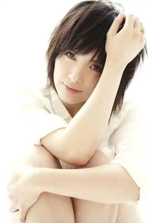 p>李佳,女,中国内地演员,1977年10月9日出生于 a target="_blank"