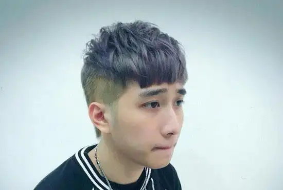 男生齐刘海两边铲掉短发发型大全酷帅难当
