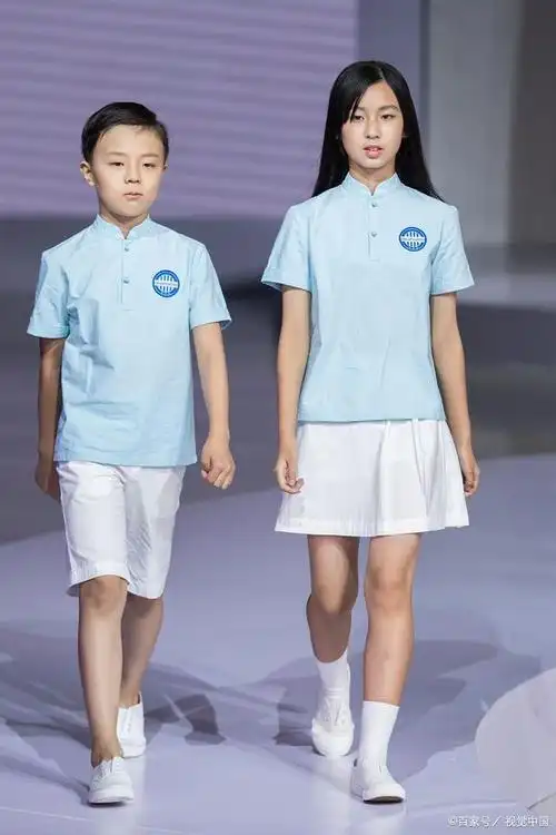 中国校服的多样化