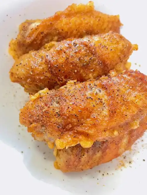 外酥里嫩的椒盐鸡翅好吃到吮手指75