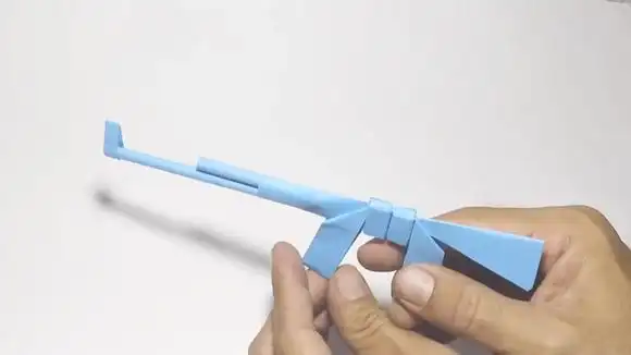 宝宝学折纸:这款折纸机关枪,好多男孩子抢着学,还是有人学不会