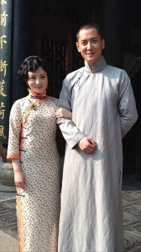 金铭简历及个人资料简介(让撒贝宁苦恋20年,被渣男欺骗2次) | 人物集