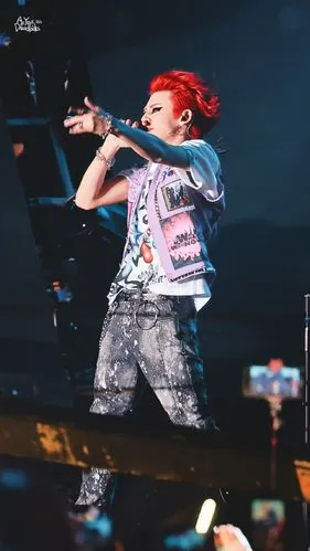 ninepercent新闻210523小鬼以出格小丑妆亮相造氧音乐节王琳凯占据