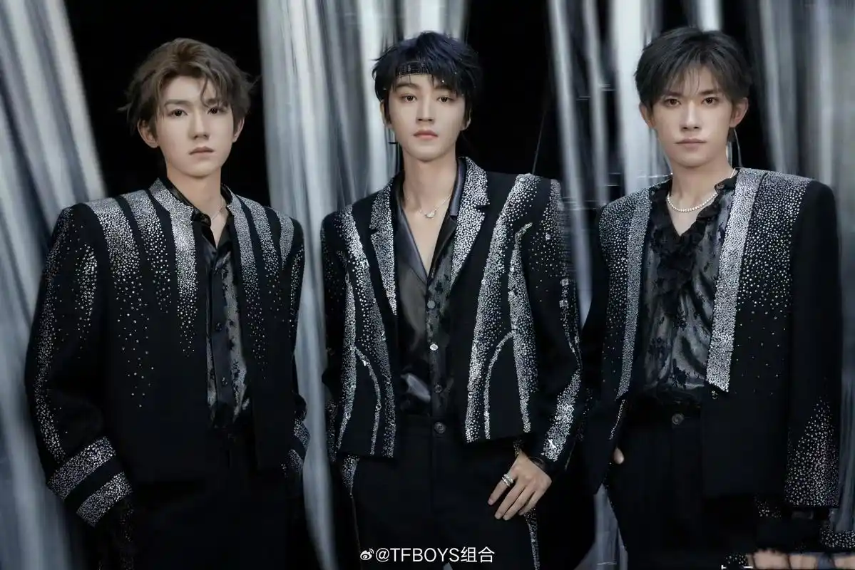 tfboys十周年演唱会火爆,以老带新,难以复刻!