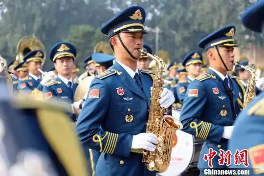 等待10余年西藏高原军人的阅兵梦照进现实