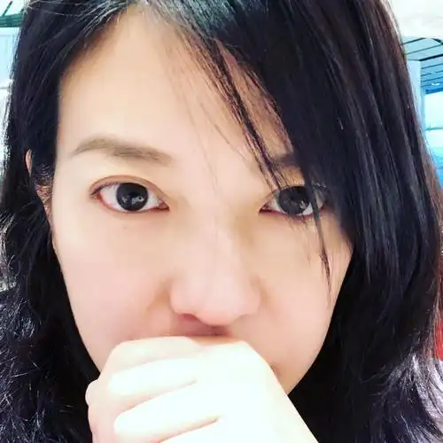 赵薇久违晒清新自拍 粉丝思念成疾催出山拍戏