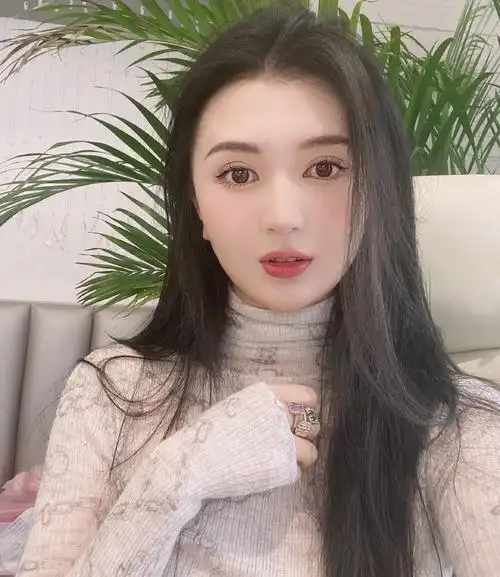 网红小冉整容失败不幸离世,整容记录曝光:自己用尽最后力气拨打的120