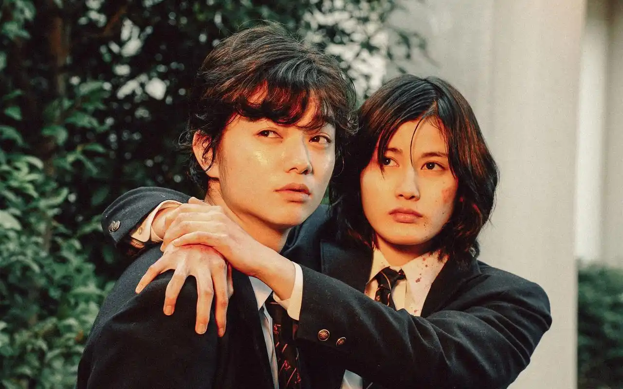 电影《寄生兽》剧照高清电脑桌面壁纸