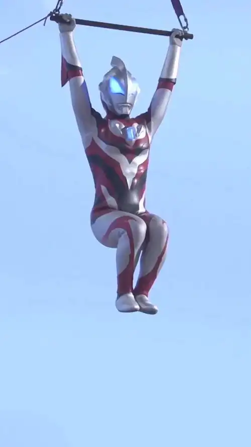 奥特曼原来捷德奥特曼落地是这样拍的太可爱了