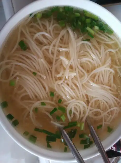 樱花儿雪做的清汤面