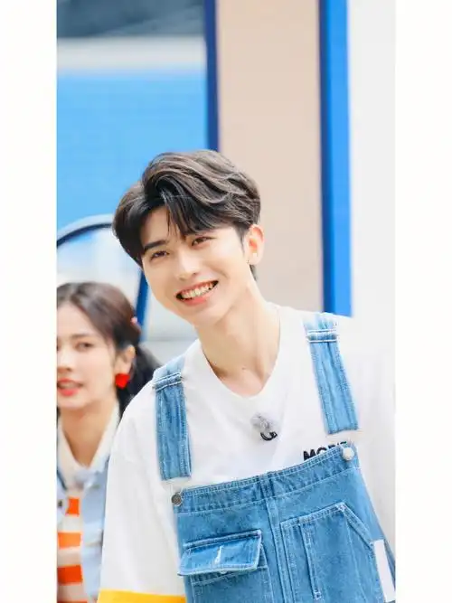 蔡徐坤奔跑吧路透