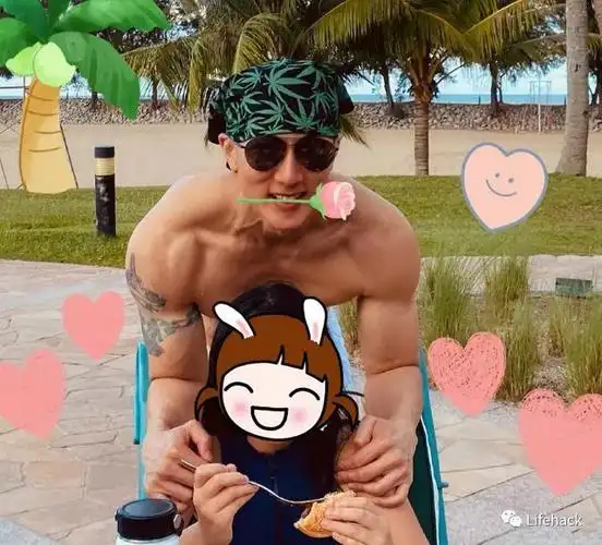 42岁吴尊脱衣秀肌肉,这公狗腰太绝了|冻龄|腹肌|男神|美男_网易订阅