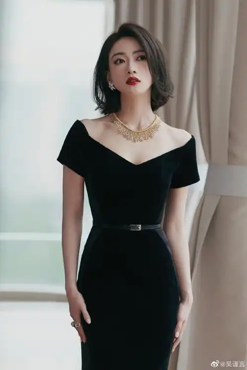 吴谨言黑裙##吴谨言说今天是璀璨优雅小吴