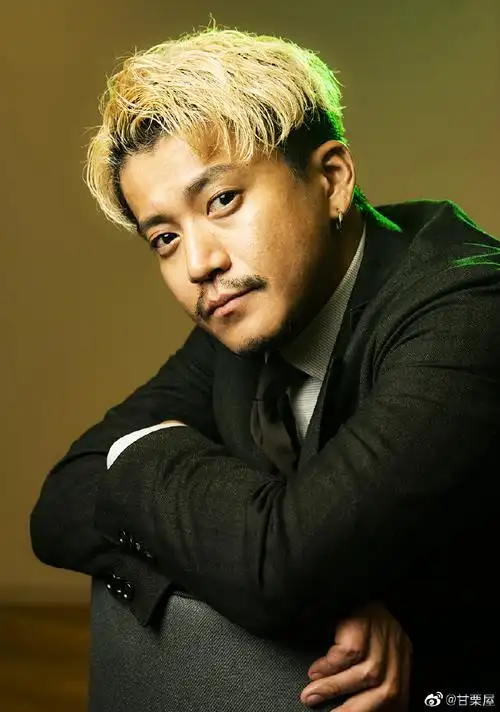 k收起 f         m向左旋转 n