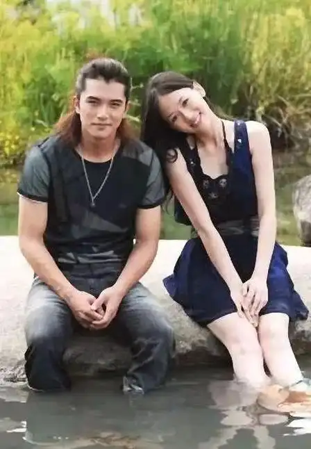 单方面承认与张钧甯的恋情邱泽这招用了快10年了