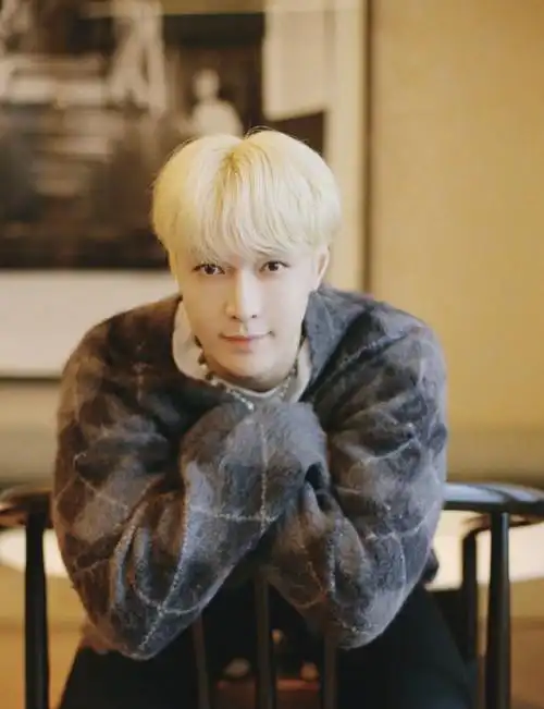 9岁摄影师镜头下的张艺兴