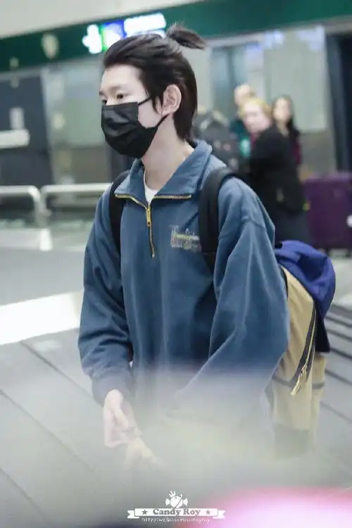 王源大背头小揪揪##bally全球品牌代言人王源