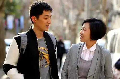 胡歌和闫妮恋情曝光 胡歌和闫妮俩人相差几岁