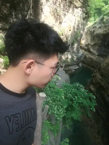 今日份,侧脸,因为现在又胖又丑 277        赞