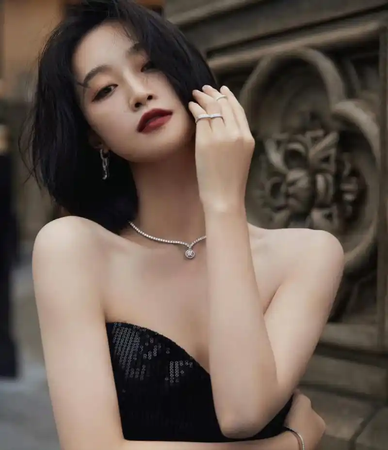 蓝盈莹美照,性感迷人!#养眼美女