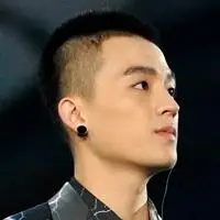 有点坏坏的很帅气的欧豪_男生头像_我要个性网