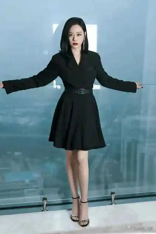 身材_身高_双腿