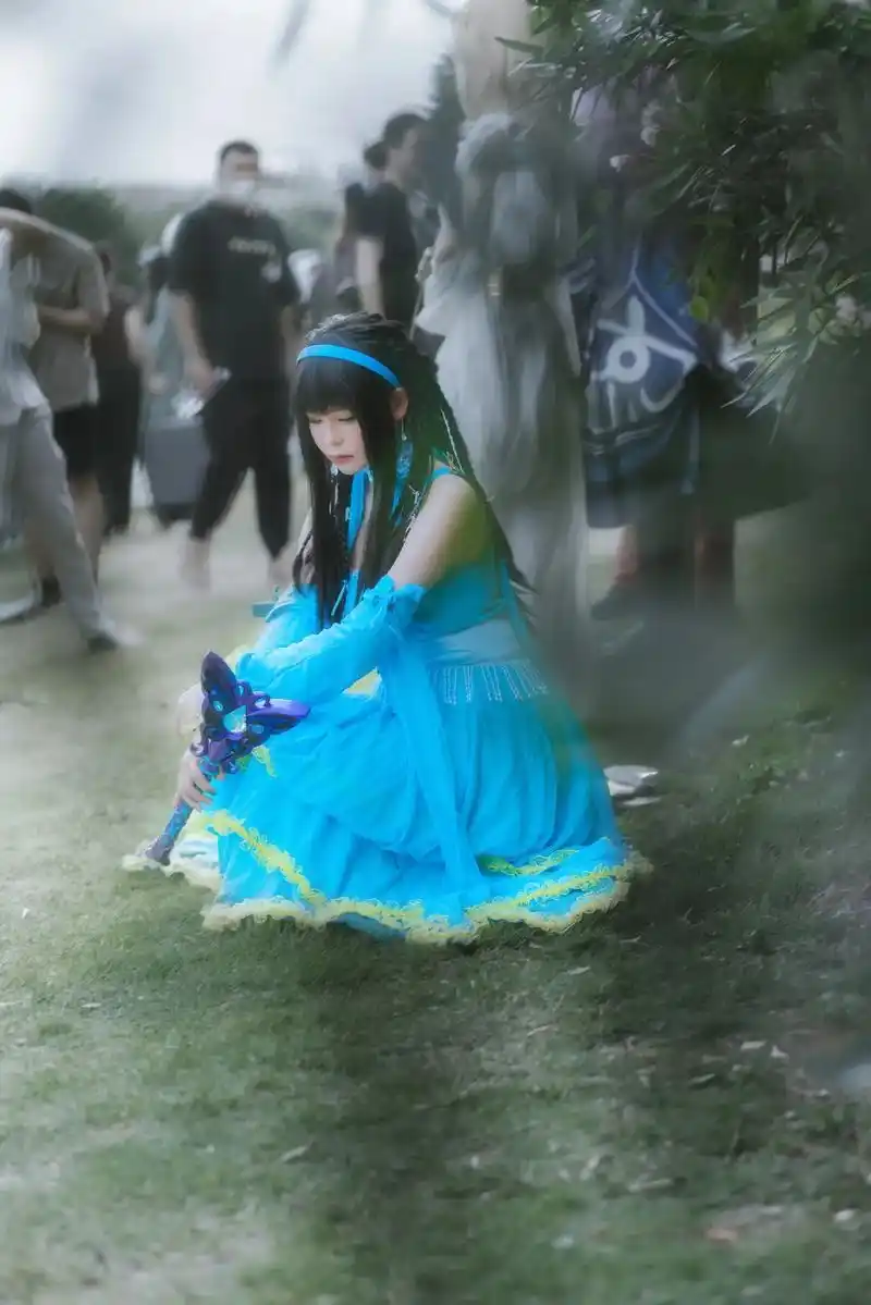 巴啦啦小魔仙小魔仙版的小月cos.开始练习黑魔法  大家六一 - 抖音