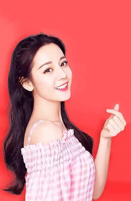 八卦爆料|待爆花们,迪丽热巴,张翰,霍建华,王俊凯等