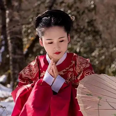 古典红衣带伞女生头像唯美古风真人头像