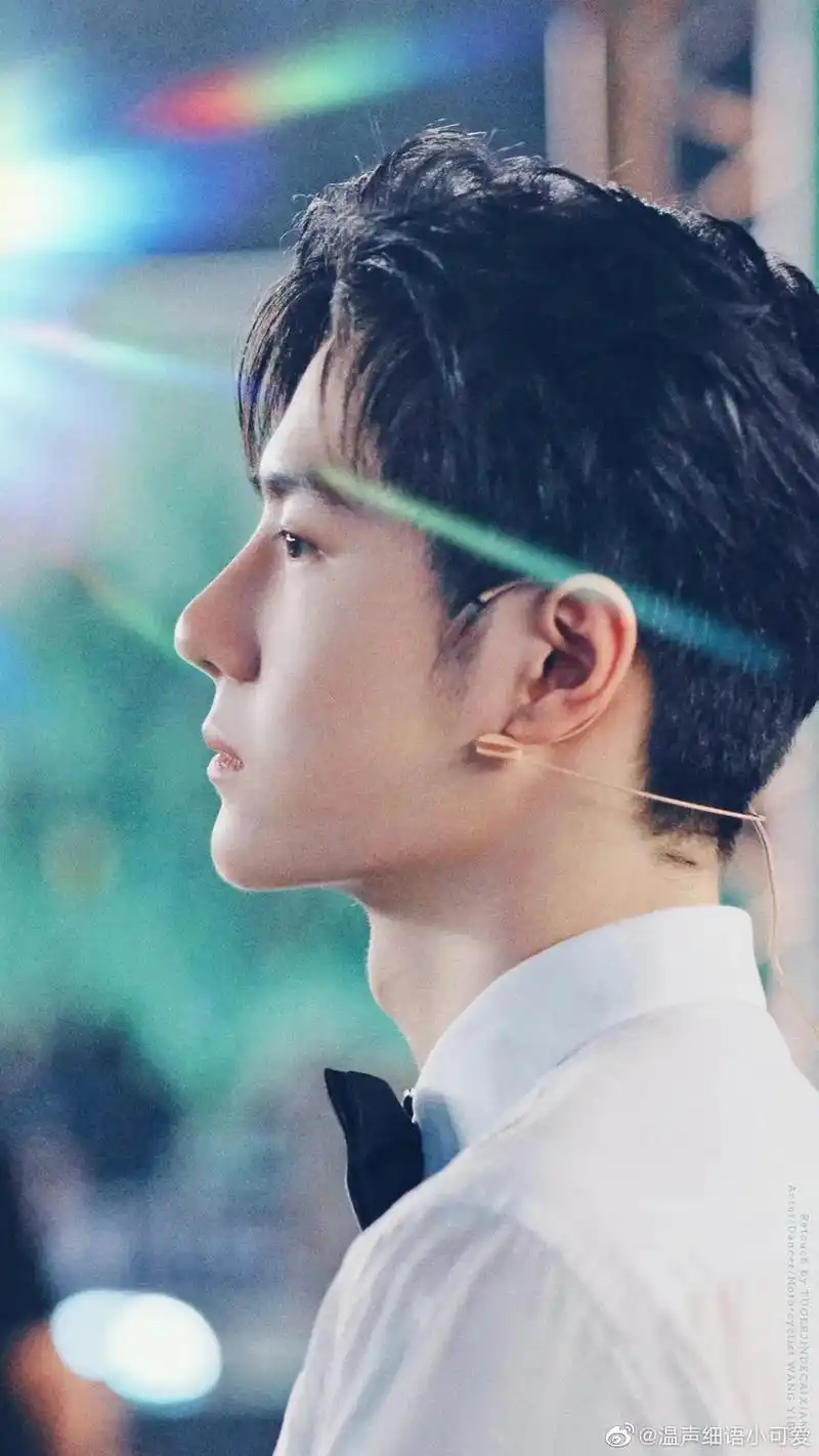 王一博出道八周年快乐