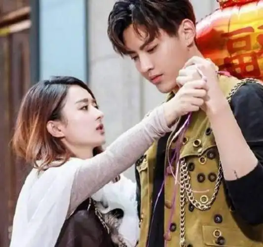 赵丽颖吴亦凡在一起过吗到底是什么关系没走到一起