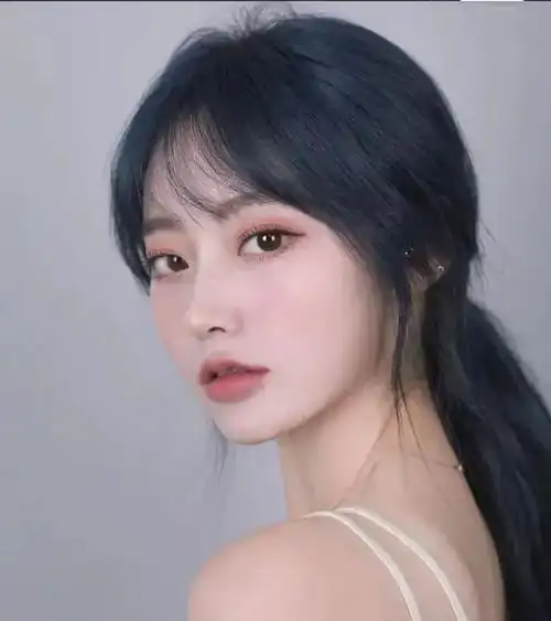 2020年流行这5款发色,显白又减龄