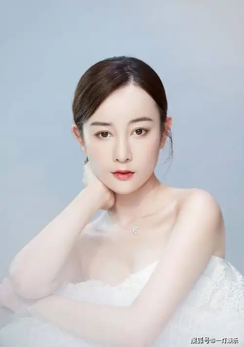 我就是演员张檬直言自己整容张檬整容前后的对比网友直呼整废了