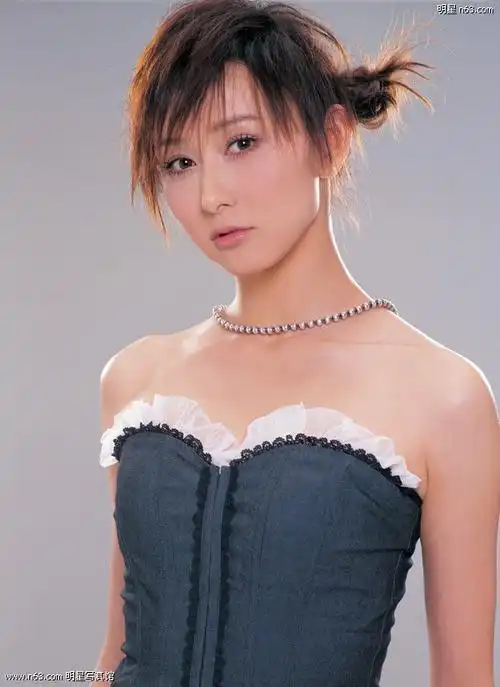 胡静写真-600x824.108k.大图-明星写真馆n63.com