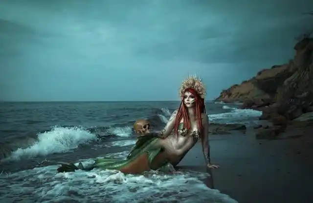 美人鱼来袭!这种线条被称为最完美的女人曲线