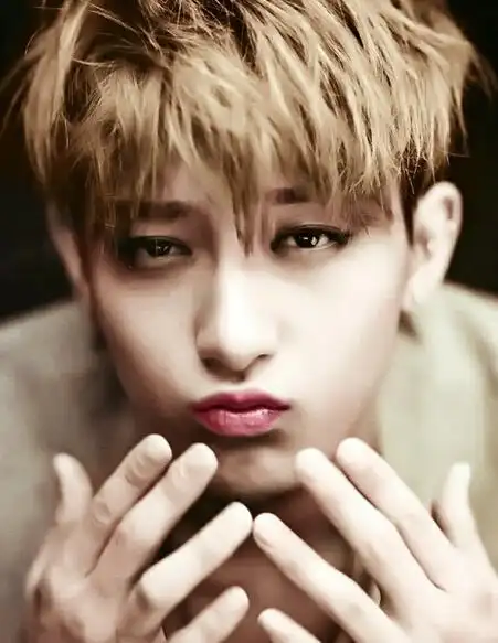 图exo黄子韬八块腹肌系谣言归国之旅争议大