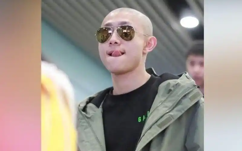 有一种整容叫张一山光头五官深邃帅气这才是男神打开方式