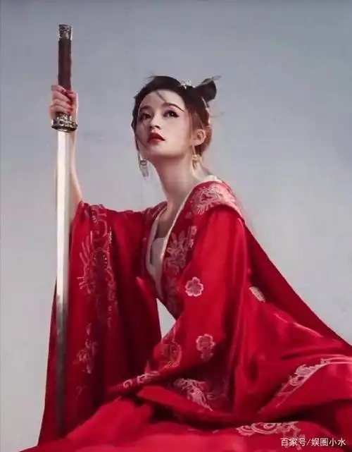 那些年惊艳的红衣女明星,你最喜欢谁?