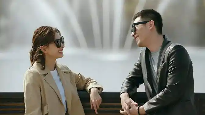 简言的夏冬:简言想得通透,夏冬表示赞同,两人相视一笑-影视综视频