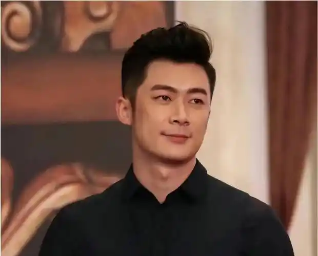 与周迅合作没红,被赵丽颖带火,曹征终于红了,只是晚